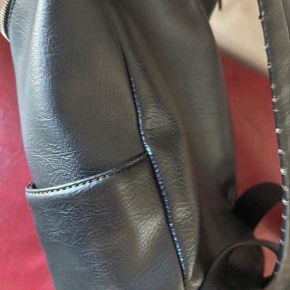 matt and nat back pack - Picture 3 of 3